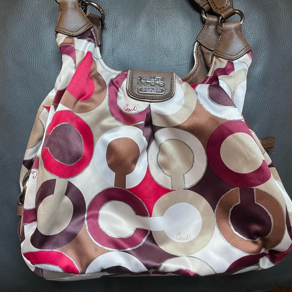 Coach Madison Signature Graphic Op Art Metallic Red Maggie Shoulder Bag - Picture 1 of 16